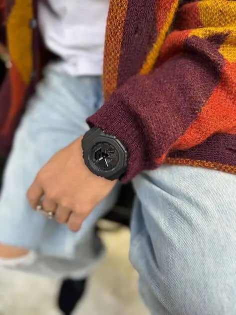 (2) ストリート・アウトドアシーンでの着用